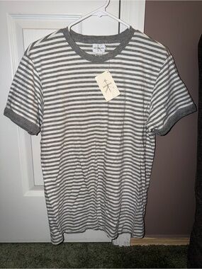 Calvin Klein Gray & White Striped Short-Sleeve Crewneck Tee